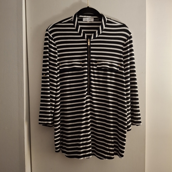 Calvin Klein Women's Black And White Casual Striped Top - Picture 1 of 9